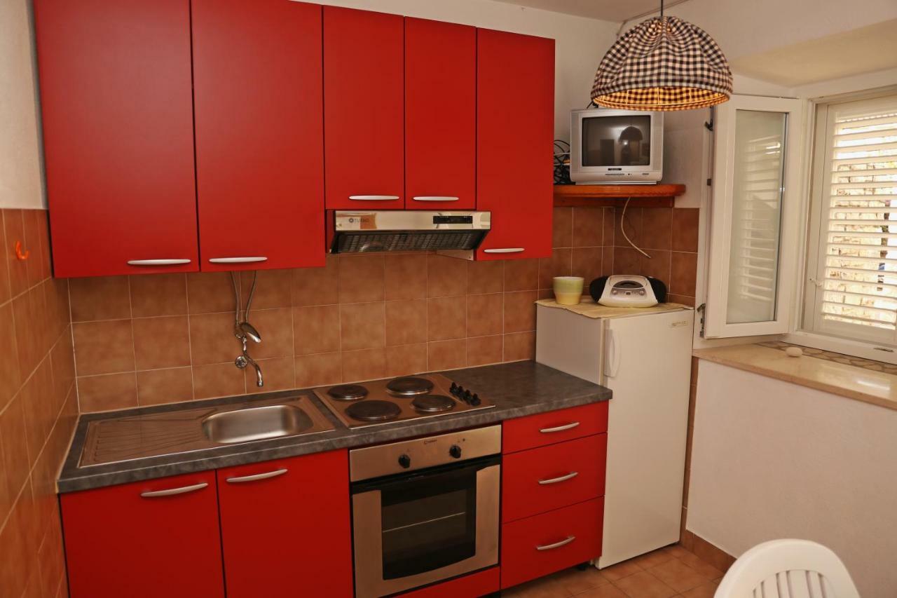 Apartments Katica Lumbarda Exterior photo